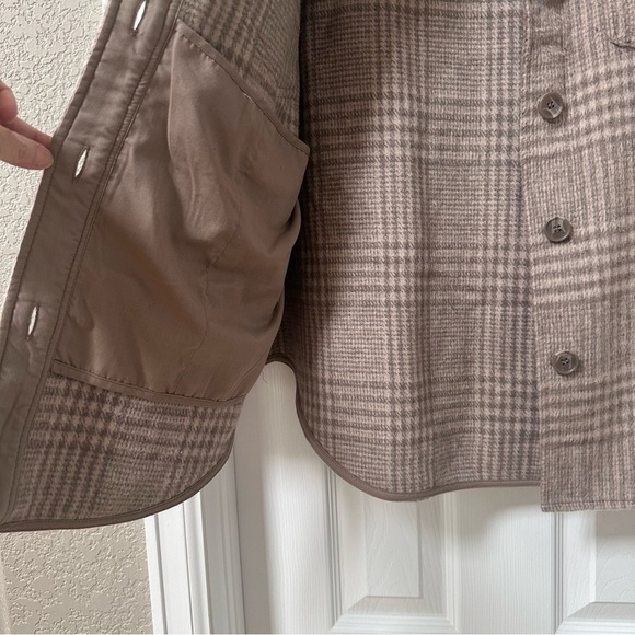 Joie Boyfriend Plaid Shacket Shirt Jacket Tan Size Large - Picture 4 of 10